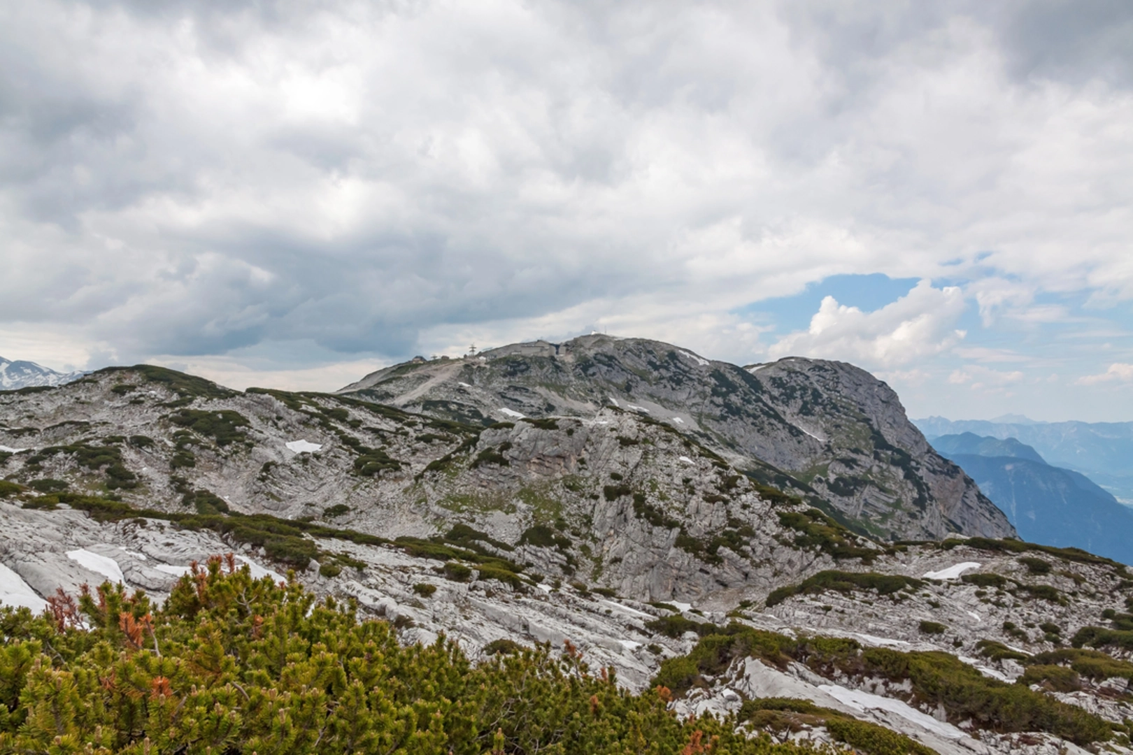 An image depicting the trail Heilbronner Loop Trail and its surrounding area.