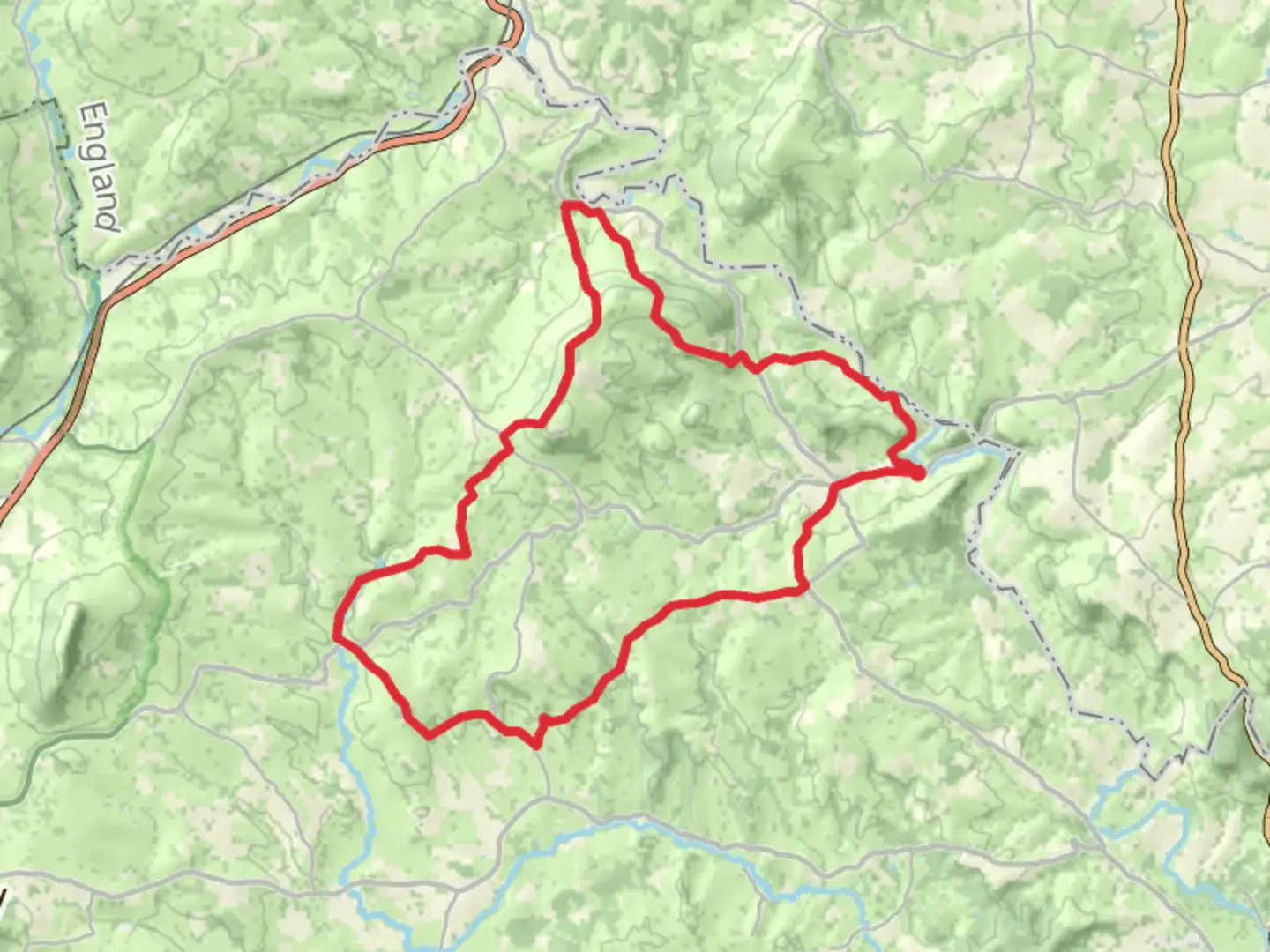 An image depicting the trail Three Castles Walk and its surrounding area.