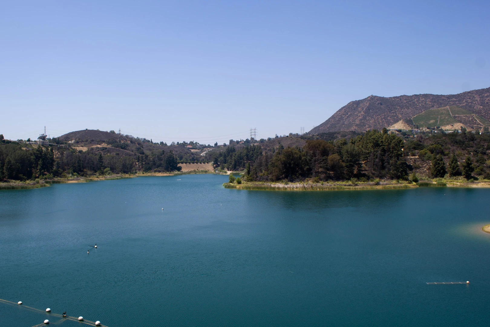 An image depicting the trail Burbank Peak - Cahuenga Peak - Mount Lee Loop and its surrounding area.