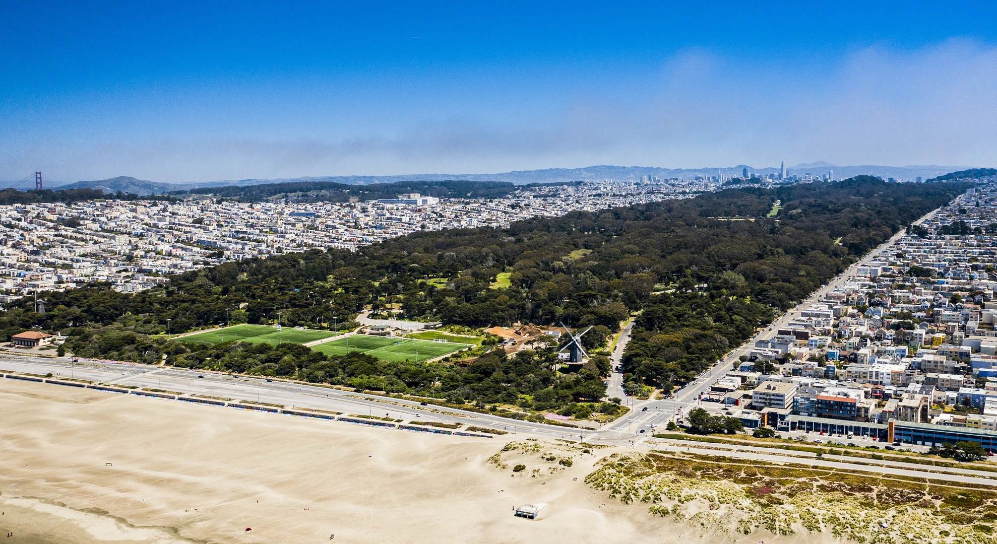 An image depicting the trail Spreckels Lake, Hippie Hill and Mallard Lake Loop and its surrounding area.
