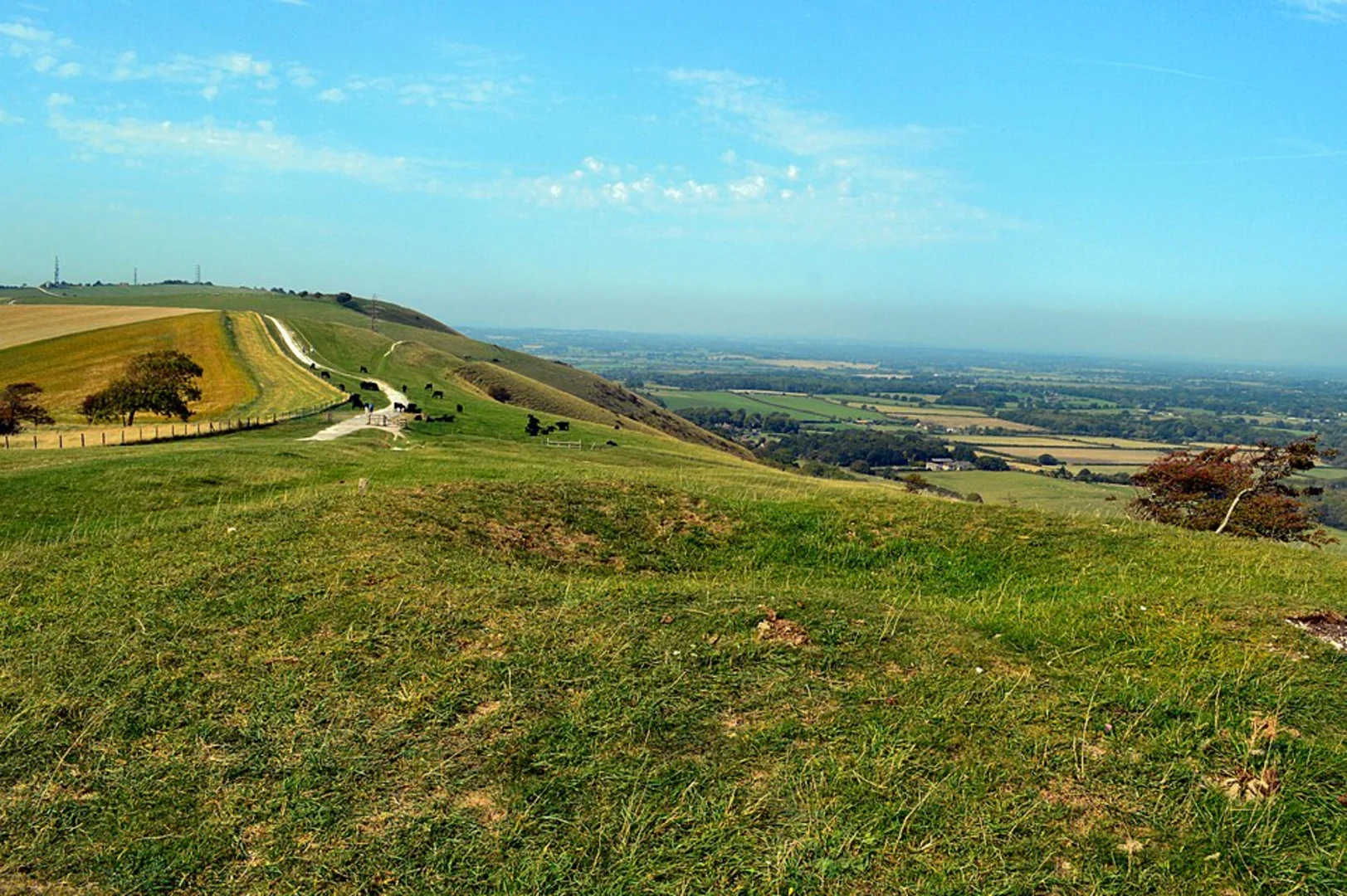 An image depicting the trail Fulking Western Loop via Truleigh Hill and its surrounding area.