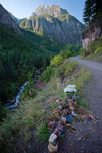 Yankee Boy Basin Road