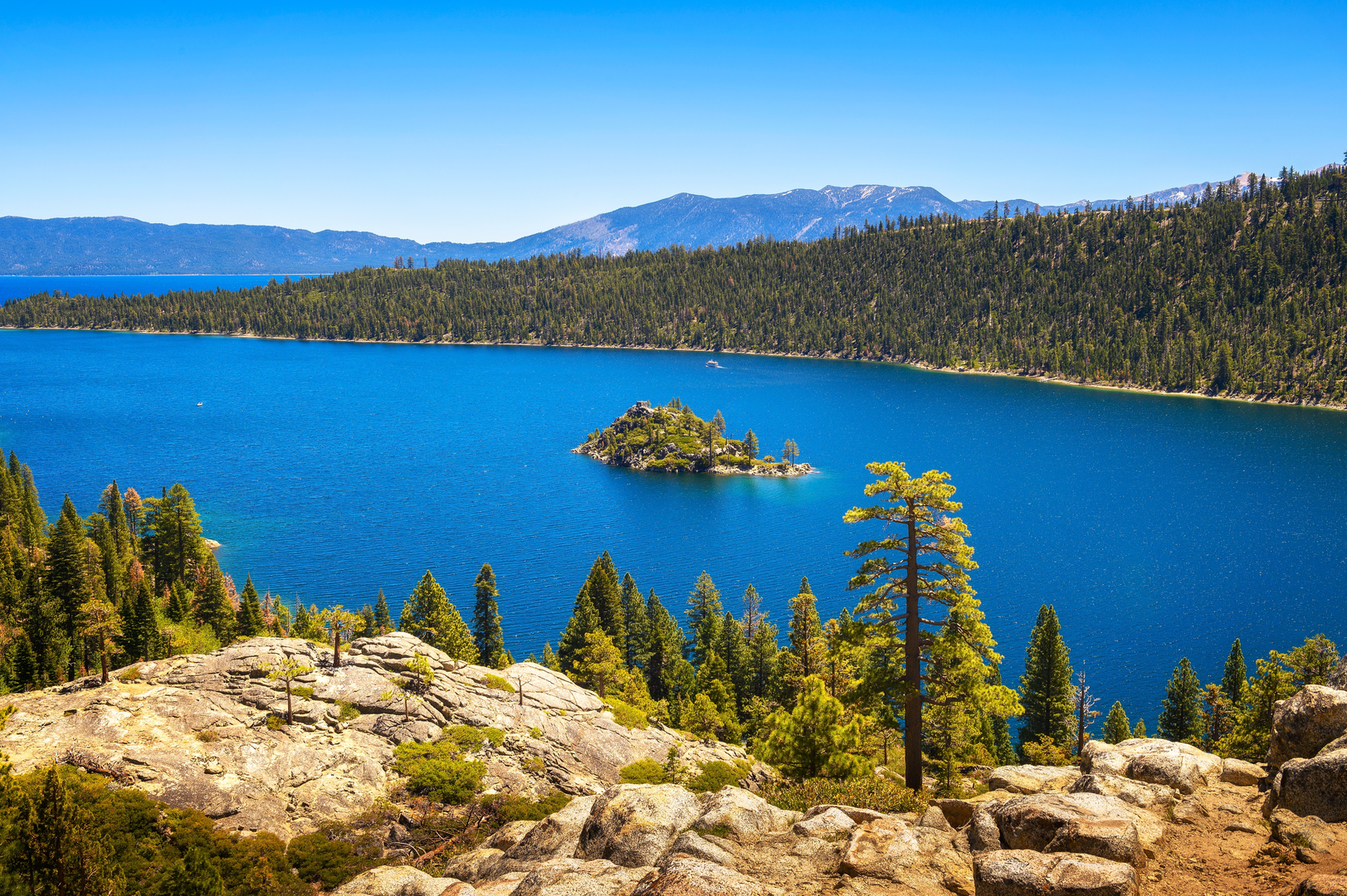 An image depicting the trail Granite Lake, Dicks Lake, Fontanillis Lake and Eagle Lake Loop and its surrounding area.