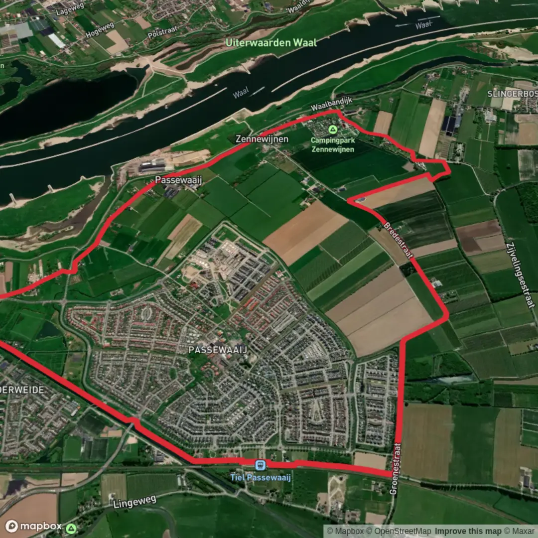 An image depicting the trail Bresestraat and Linge Waalpark Loop and its surrounding area.
