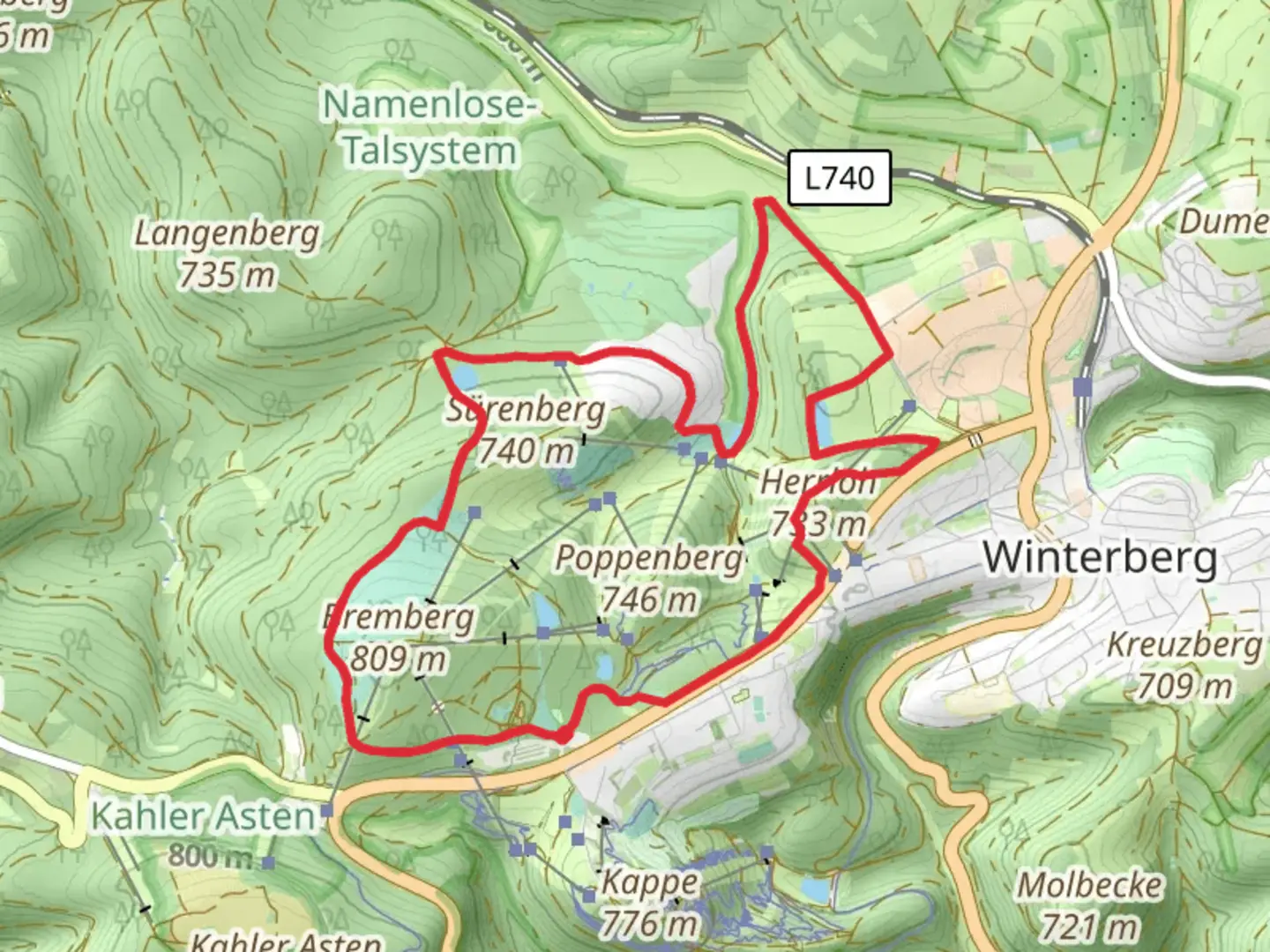 An image depicting the trail Speicherteich via Rothaarsteig and its surrounding area.