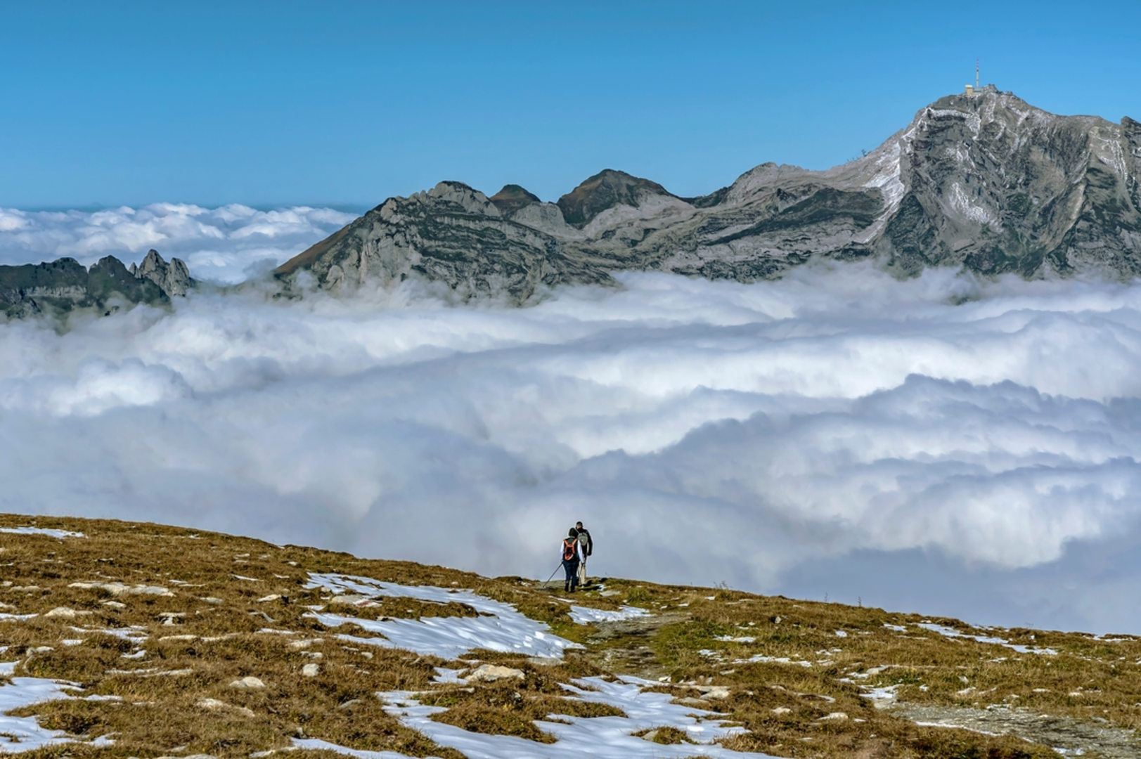 An image depicting the trail Churfirsten Loop and its surrounding area.