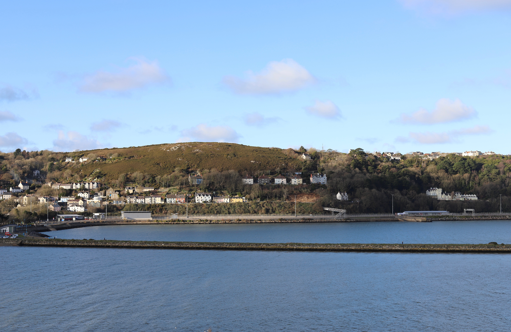 An image depicting the trail Ciliau - Goodwick Walk and its surrounding area.