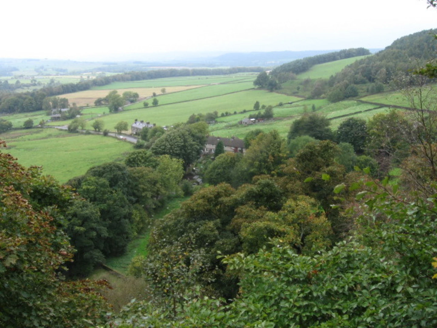 An image depicting the trail Stanton Moor Loop from Birchover and its surrounding area.