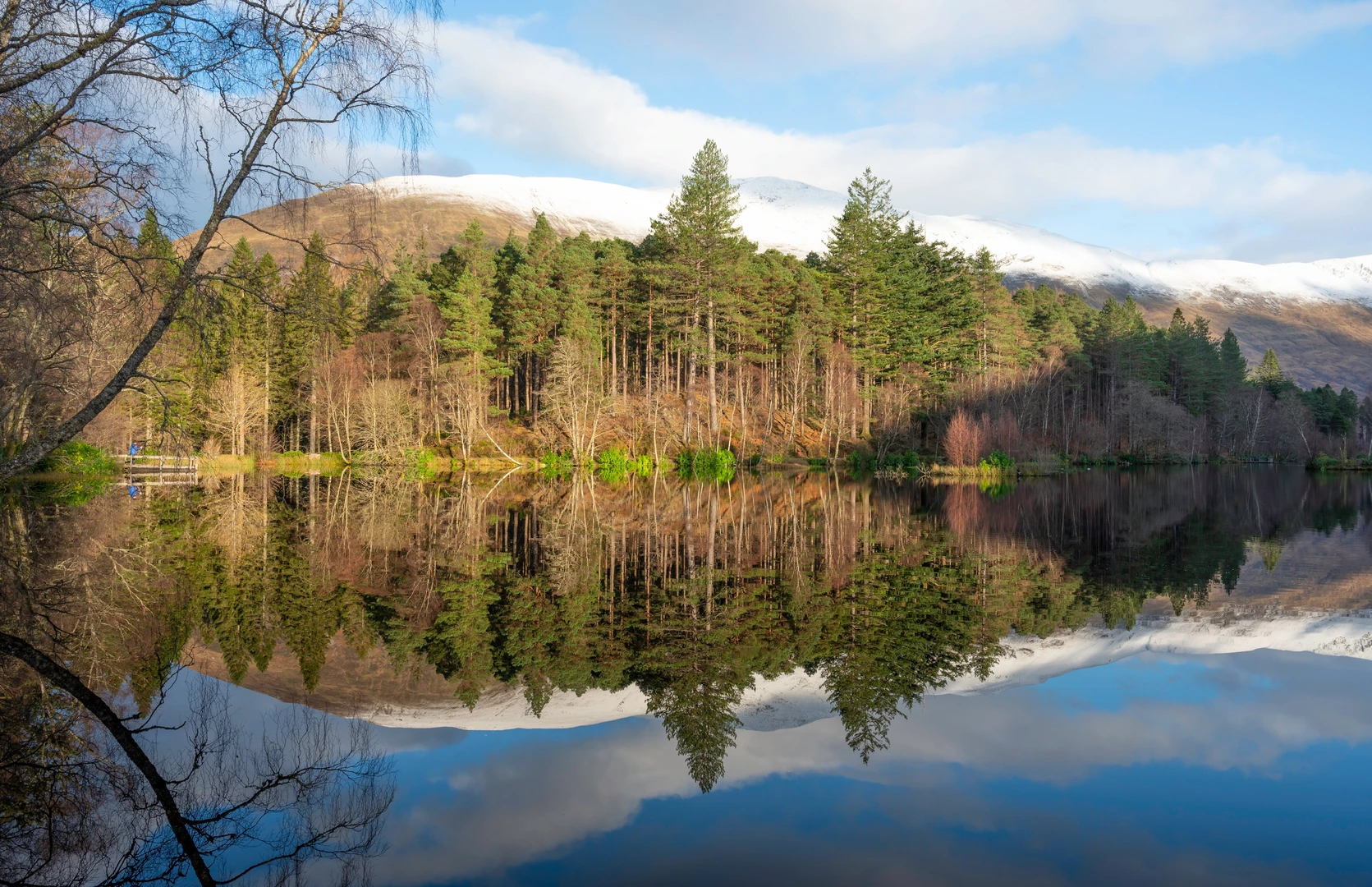 An image depicting the trail Glencoe Lochan Loop and its surrounding area.