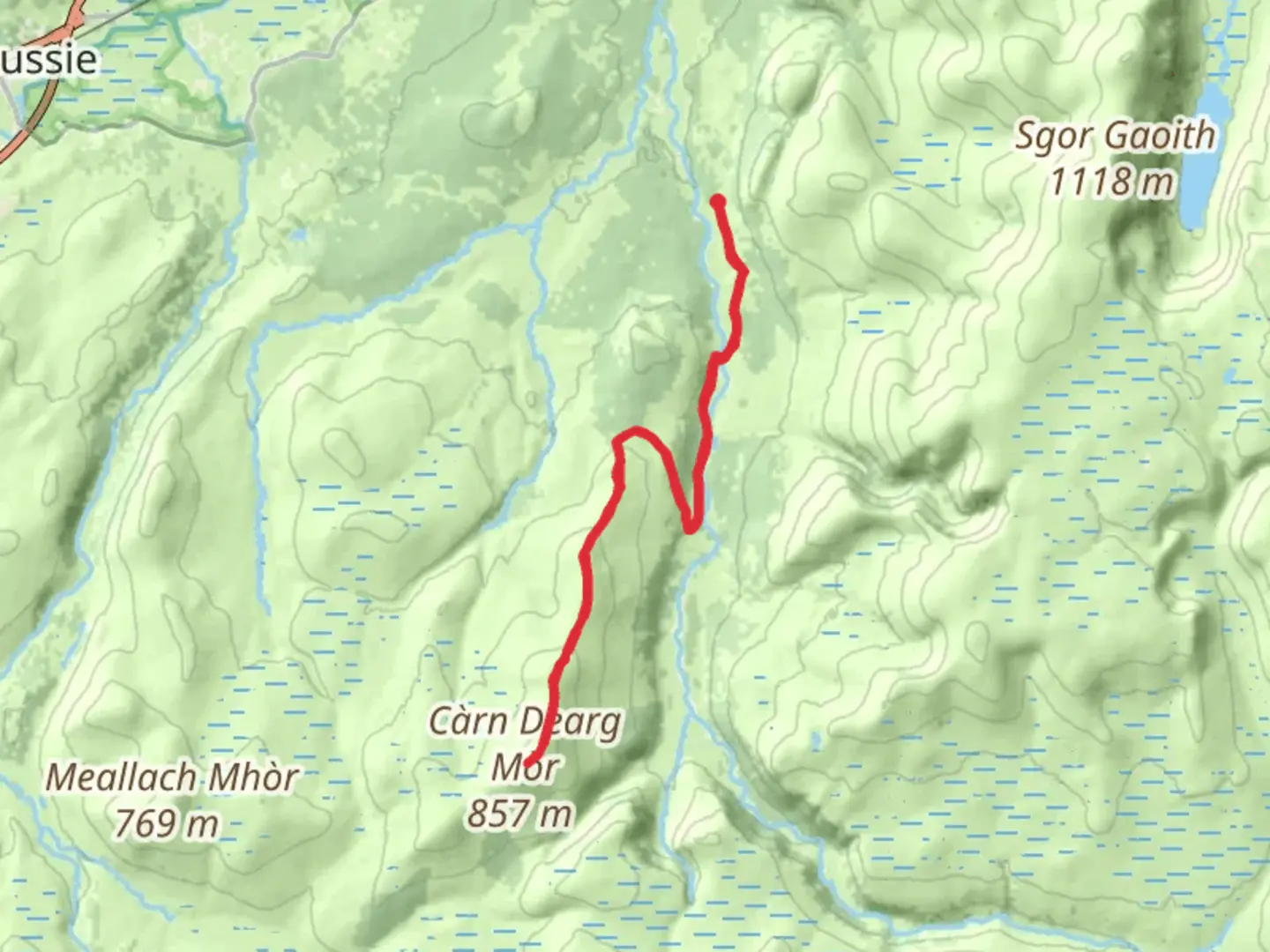 An image depicting the trail Càrn Dearg Mòr and its surrounding area.