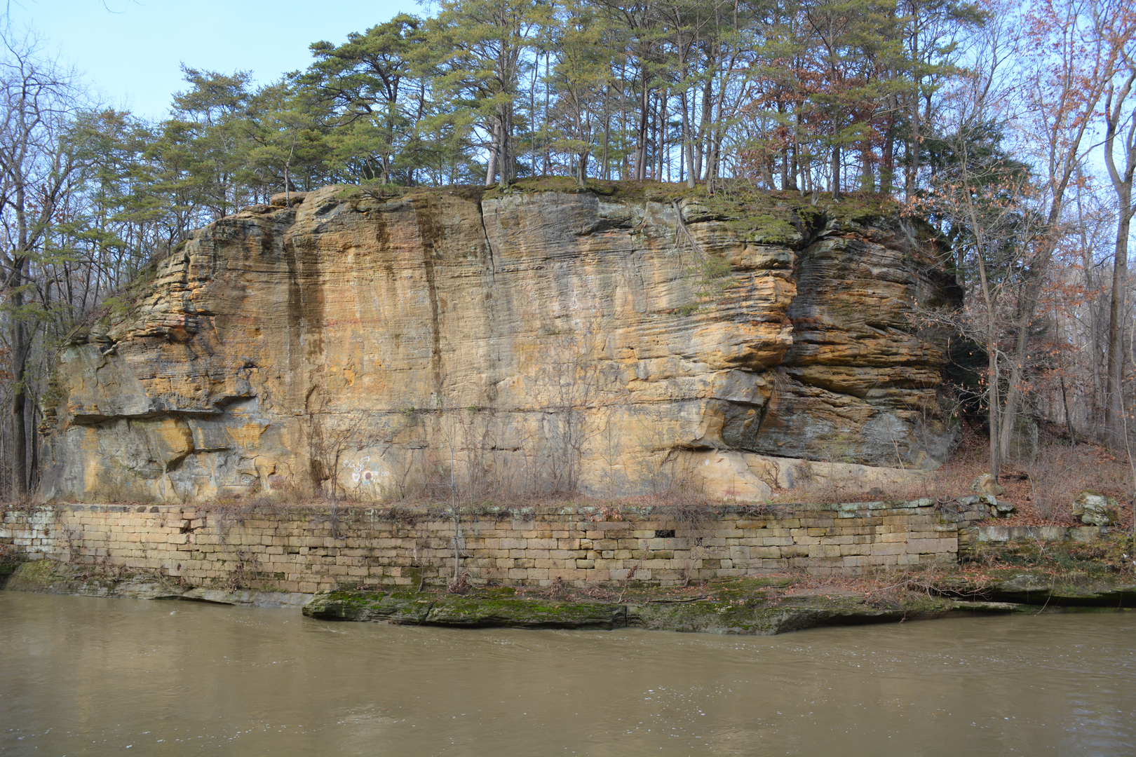 An image depicting the trail Quarry Rim Trail and Canal and Lock Trail and its surrounding area.