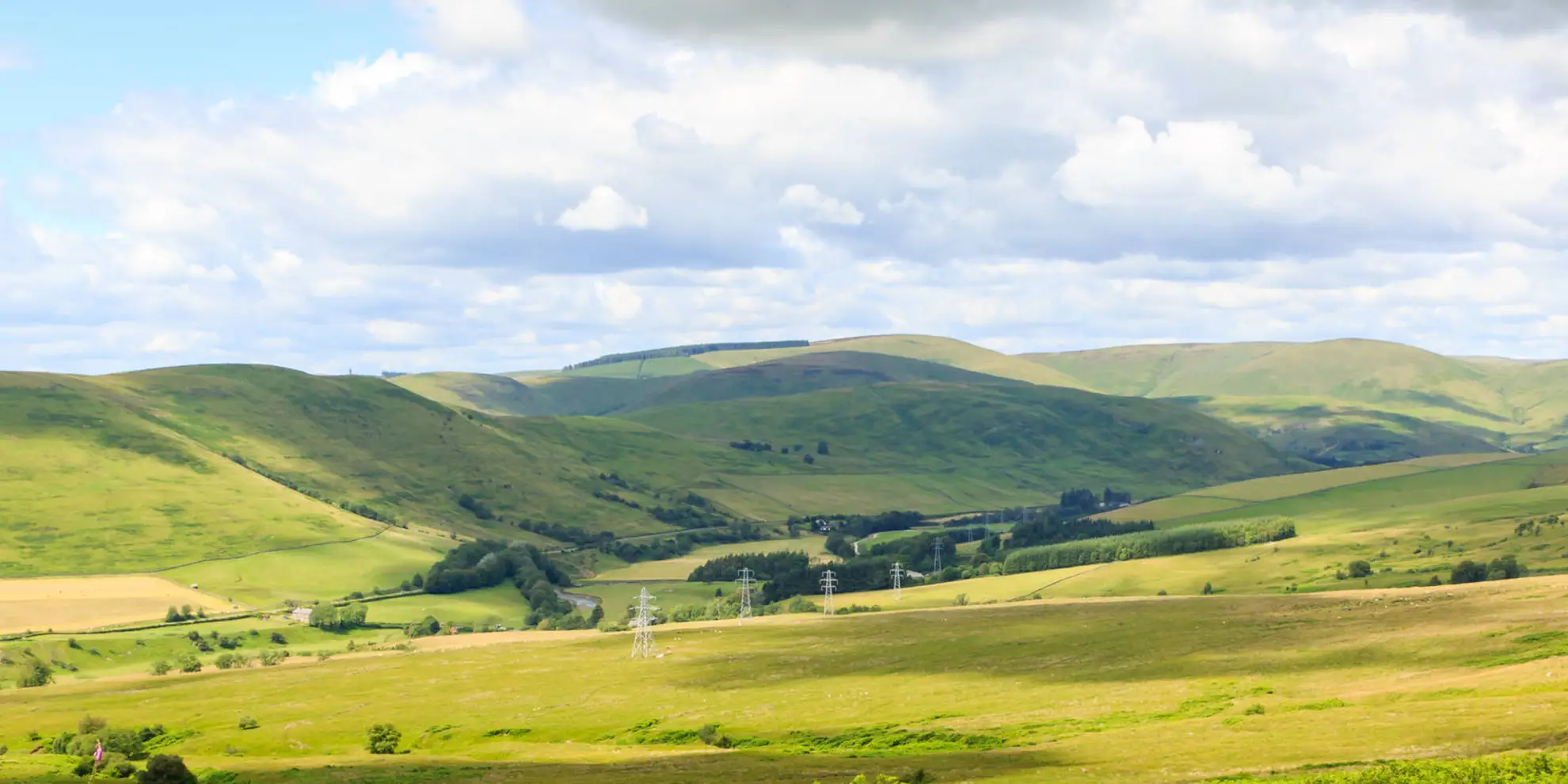An image depicting the trail Calfield Rig and Mid Hill from Langholm and its surrounding area.