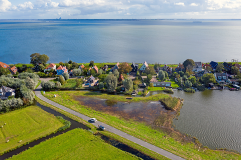 Bloemendalerpolder to Oosterpoel via Diemerzeedijk and Zuiderzee Weg