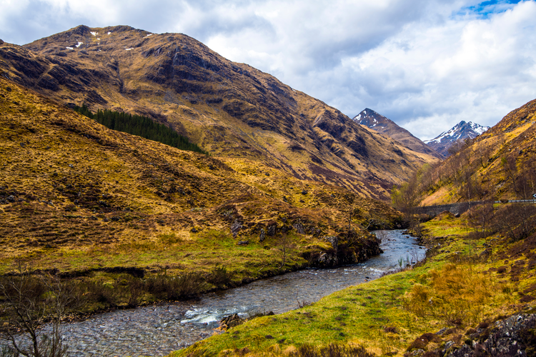 The Saddle and the Forcan Ridge