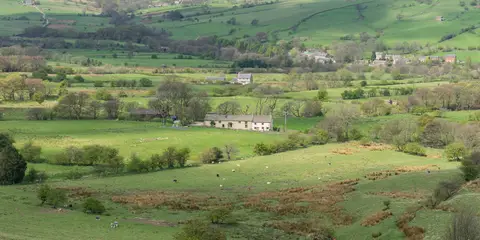 The Sett Valley and Edge of Kinder