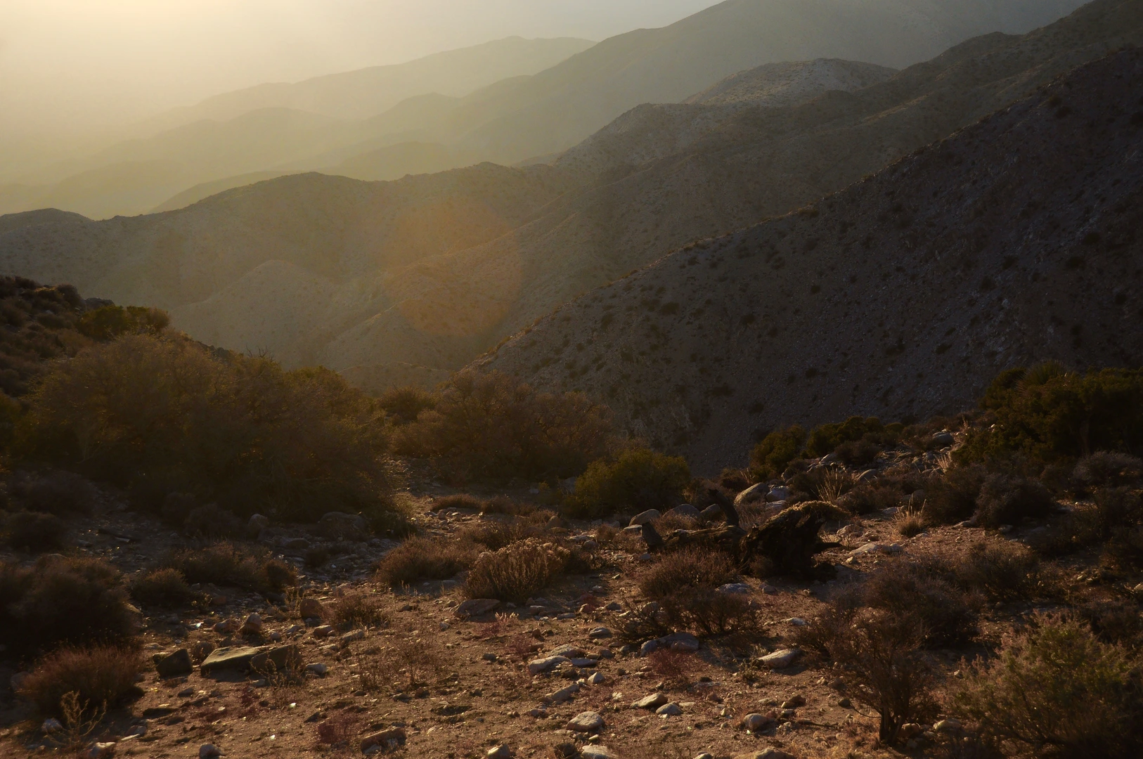 An image depicting the trail Keys View Loop and its surrounding area.