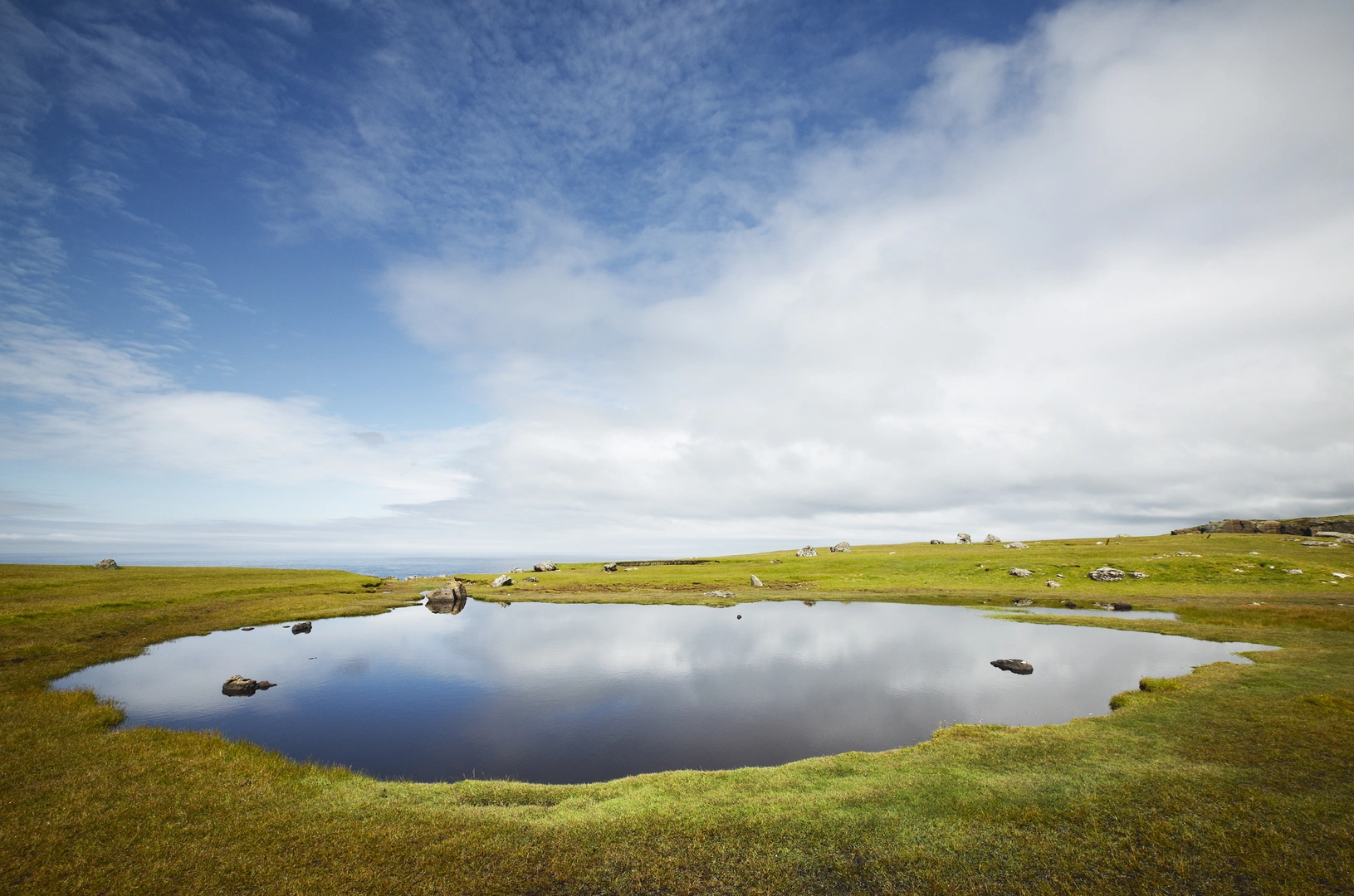 An image depicting the trail Coastal Walk of Shetland - Unst and its surrounding area.