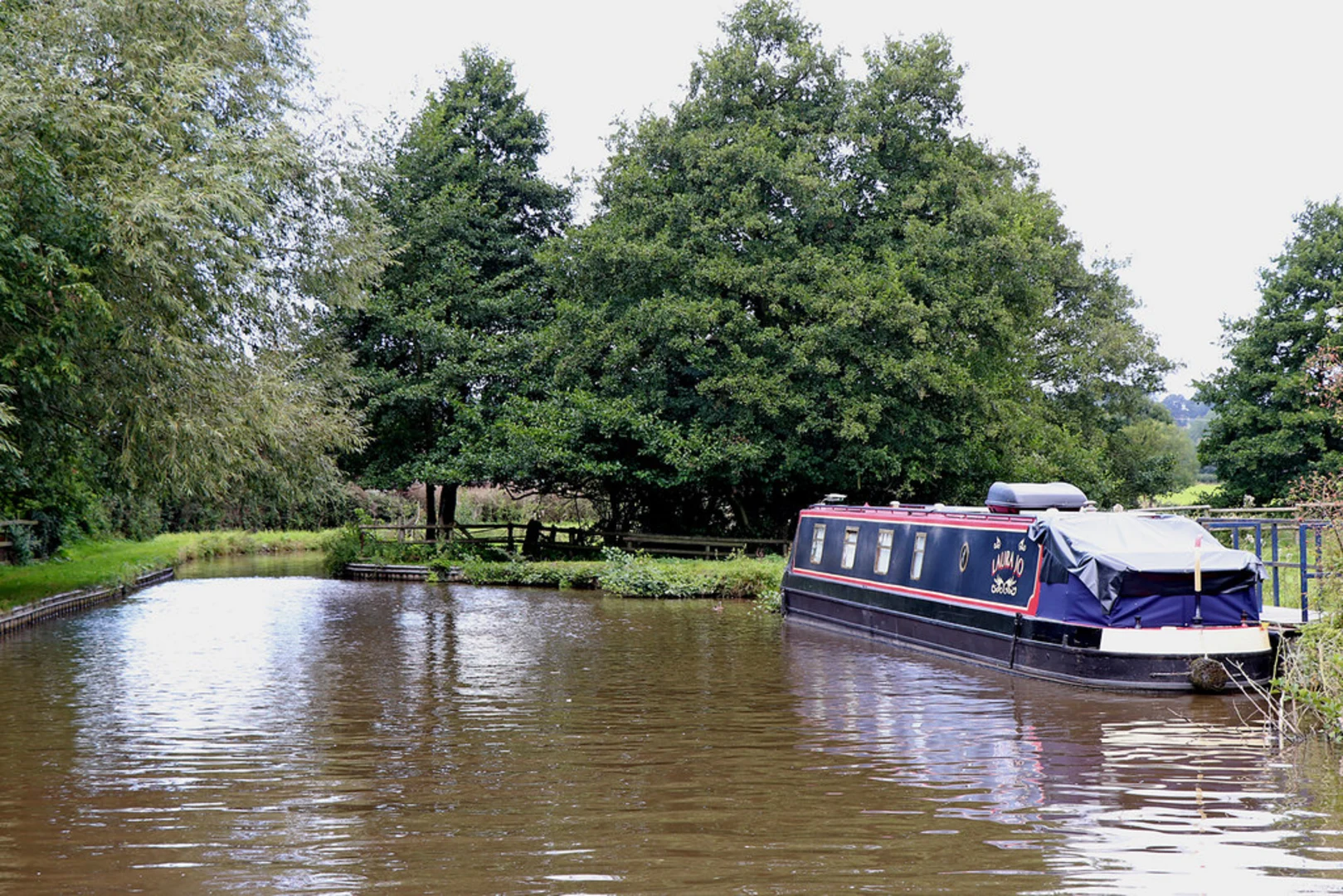 An image depicting the trail Weston Upon Trent - Sandon and the Trent and Mersey Canal and its surrounding area.