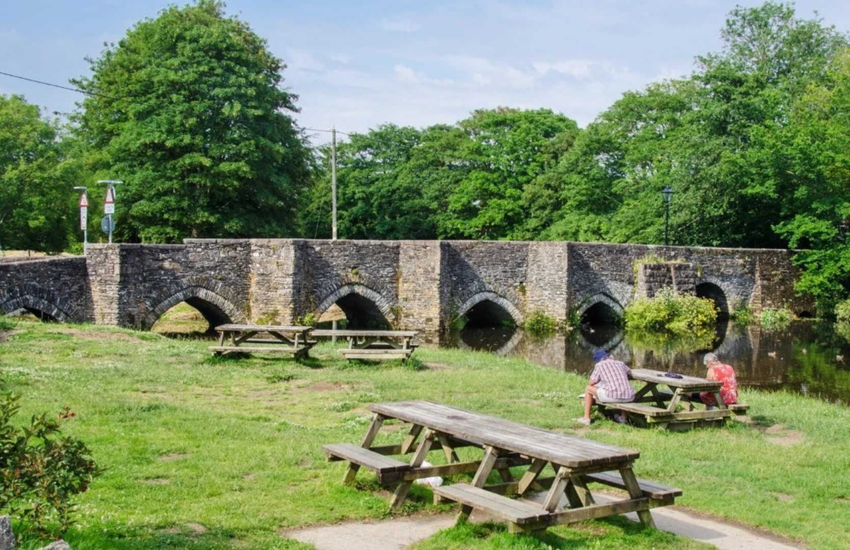 An image depicting the trail Lostwithiel Loop and its surrounding area.