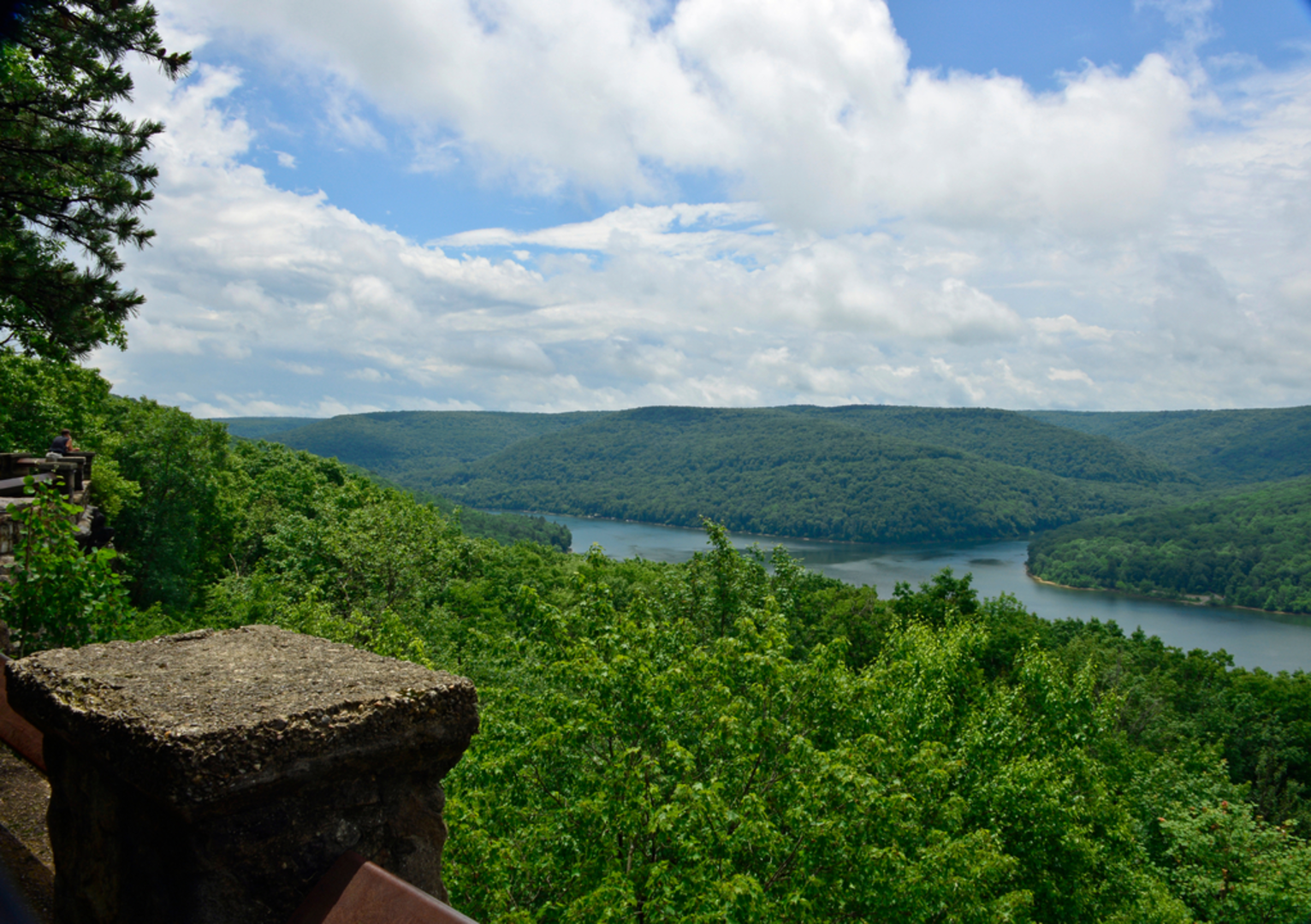 An image depicting the trail American Perimeter Trail - Northern Appalachian Primary and its surrounding area.