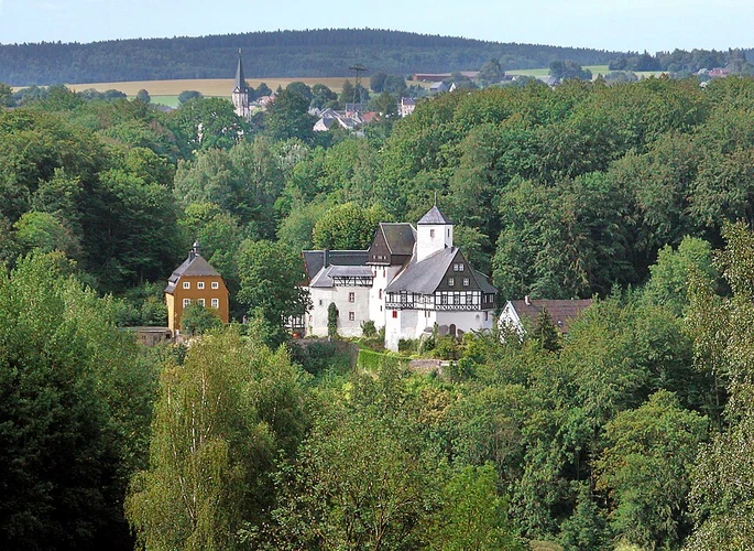 Rauenstein and Rathener Weg