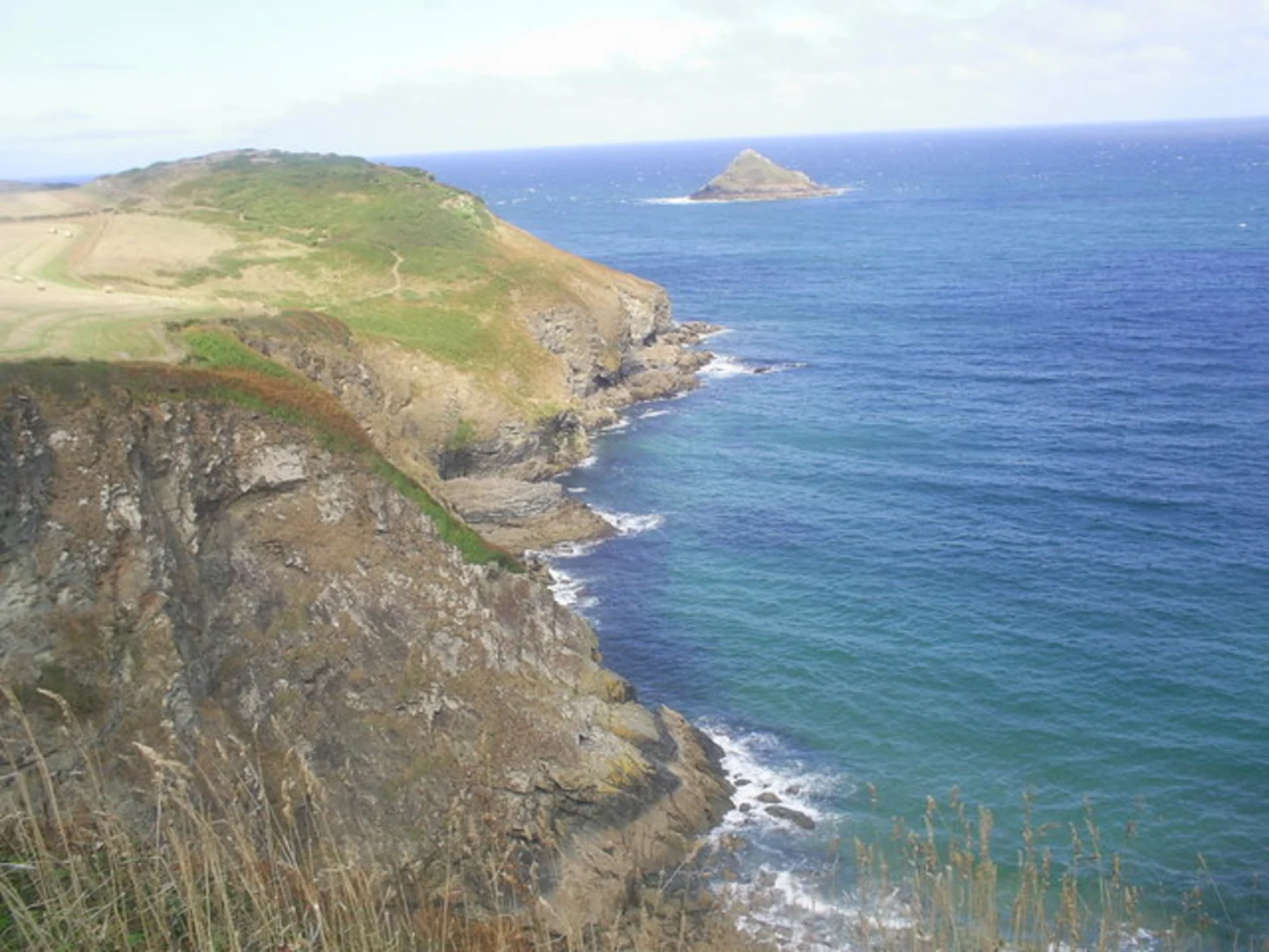Lundy Bay, Pentire Point, Pentire Haven and Porteath Bee Centre Loop