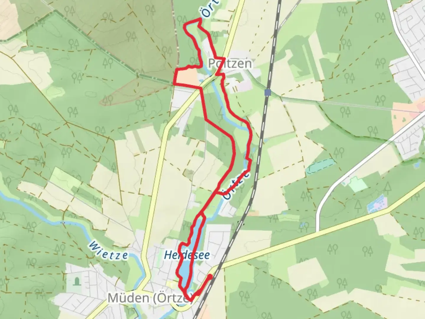 An image depicting the trail Heidesee via Heideschleife Mueden and its surrounding area.