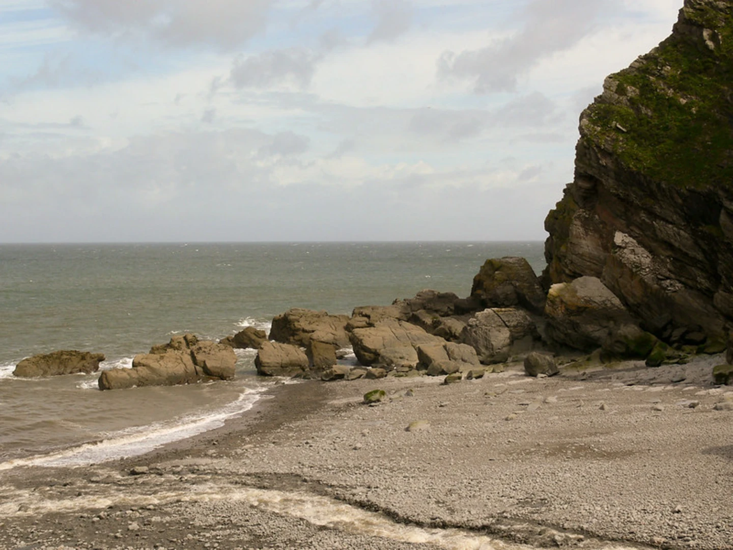 An image depicting the trail Invention Wood and Heddon's Mouth and its surrounding area.