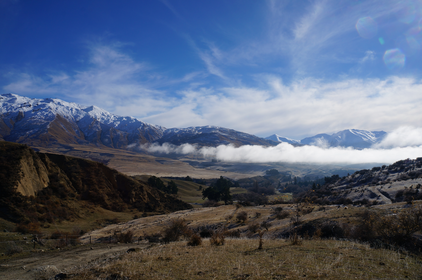 An image depicting the trail Tuohys Gully to Roaring Meg and its surrounding area.