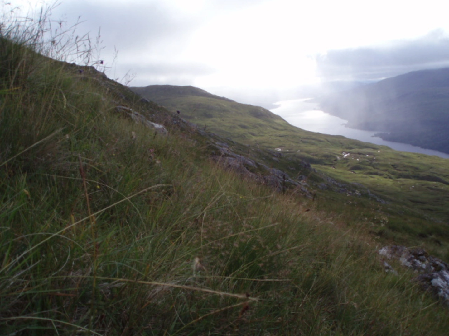 An image depicting the trail Fraoch Bheinn and its surrounding area.