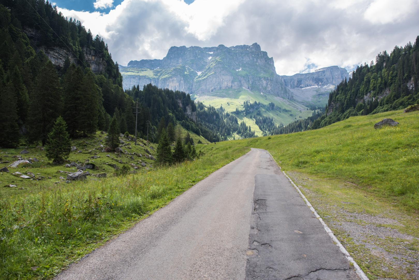 An image depicting the trail Bisistal Loop along Ratschtaler Bach and its surrounding area.