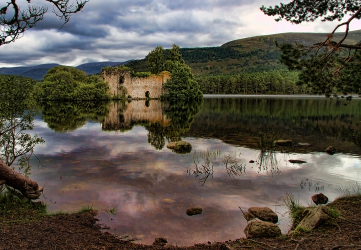 Loch an Eilein and Castle Loop