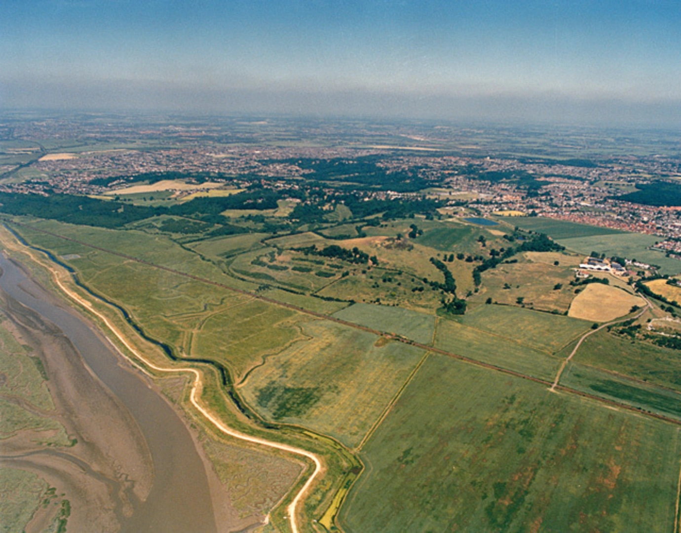 An image depicting the trail Benfleet to Leigh on Sea and its surrounding area.