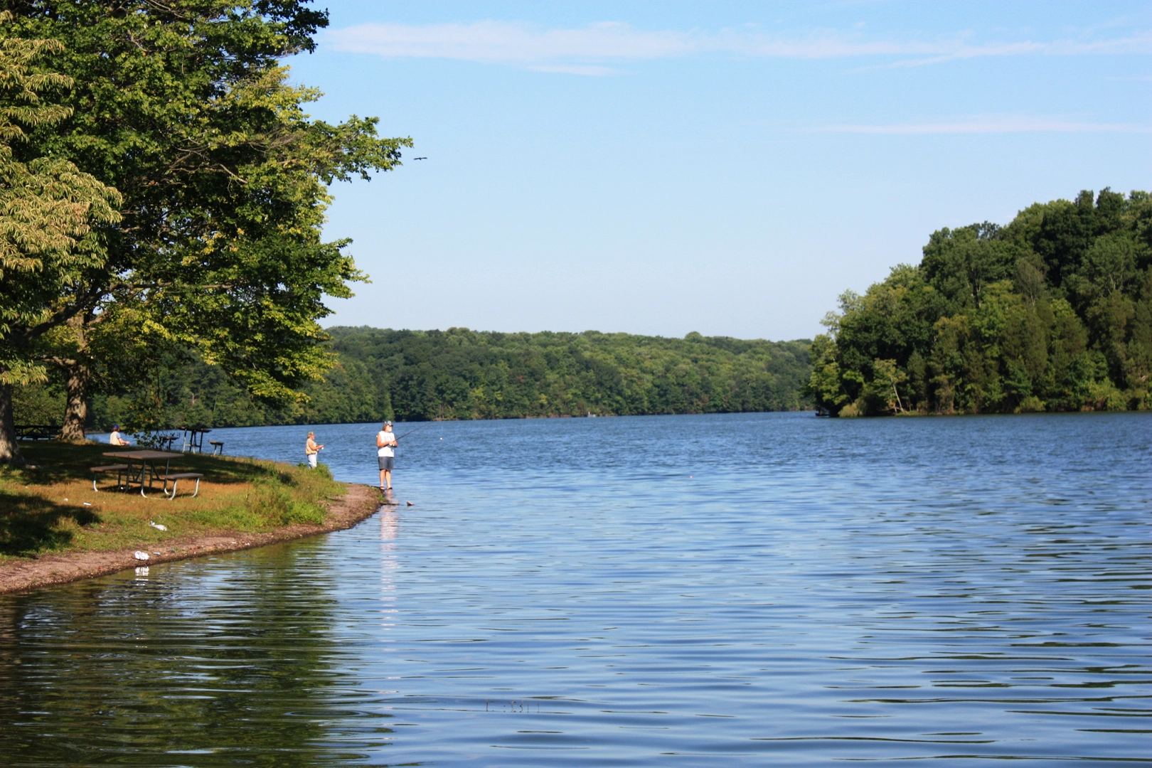 An image depicting the trail Green Lane Reservoir Loop and its surrounding area.