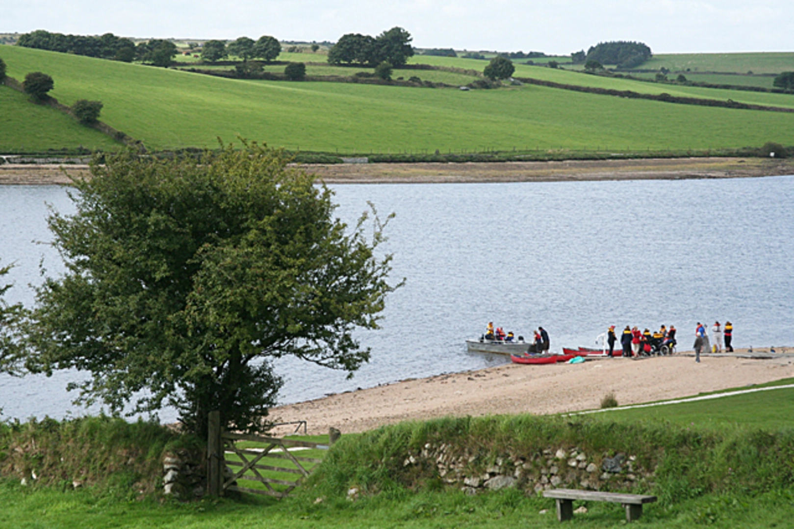 An image depicting the trail Siblyback Lake Loop and its surrounding area.