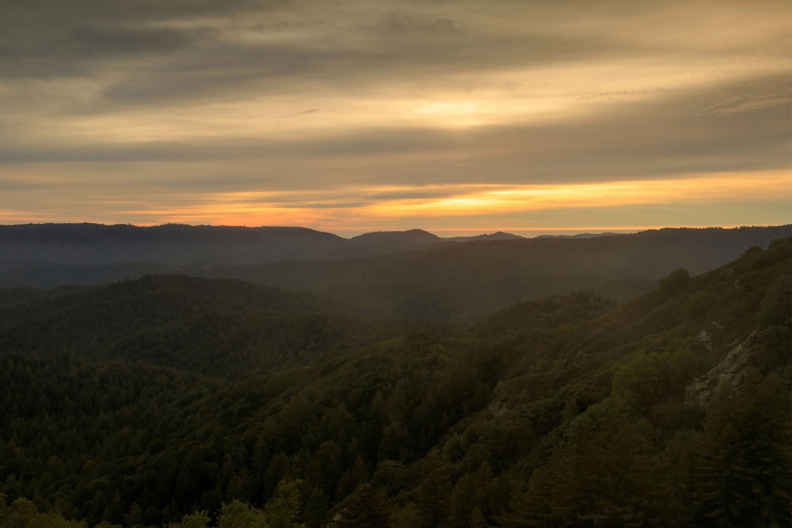 An image depicting the trail Skyline To The Sea, Travertine Springs and Skyline Loop Trail and its surrounding area.