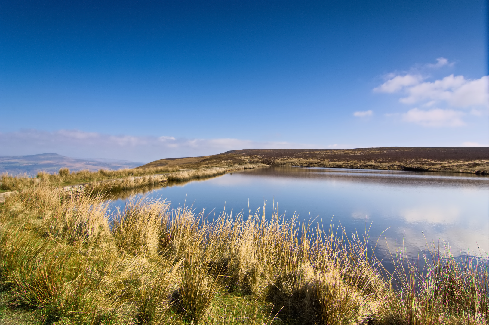 An image depicting the trail Keeper's Pond and Blorenge and its surrounding area.