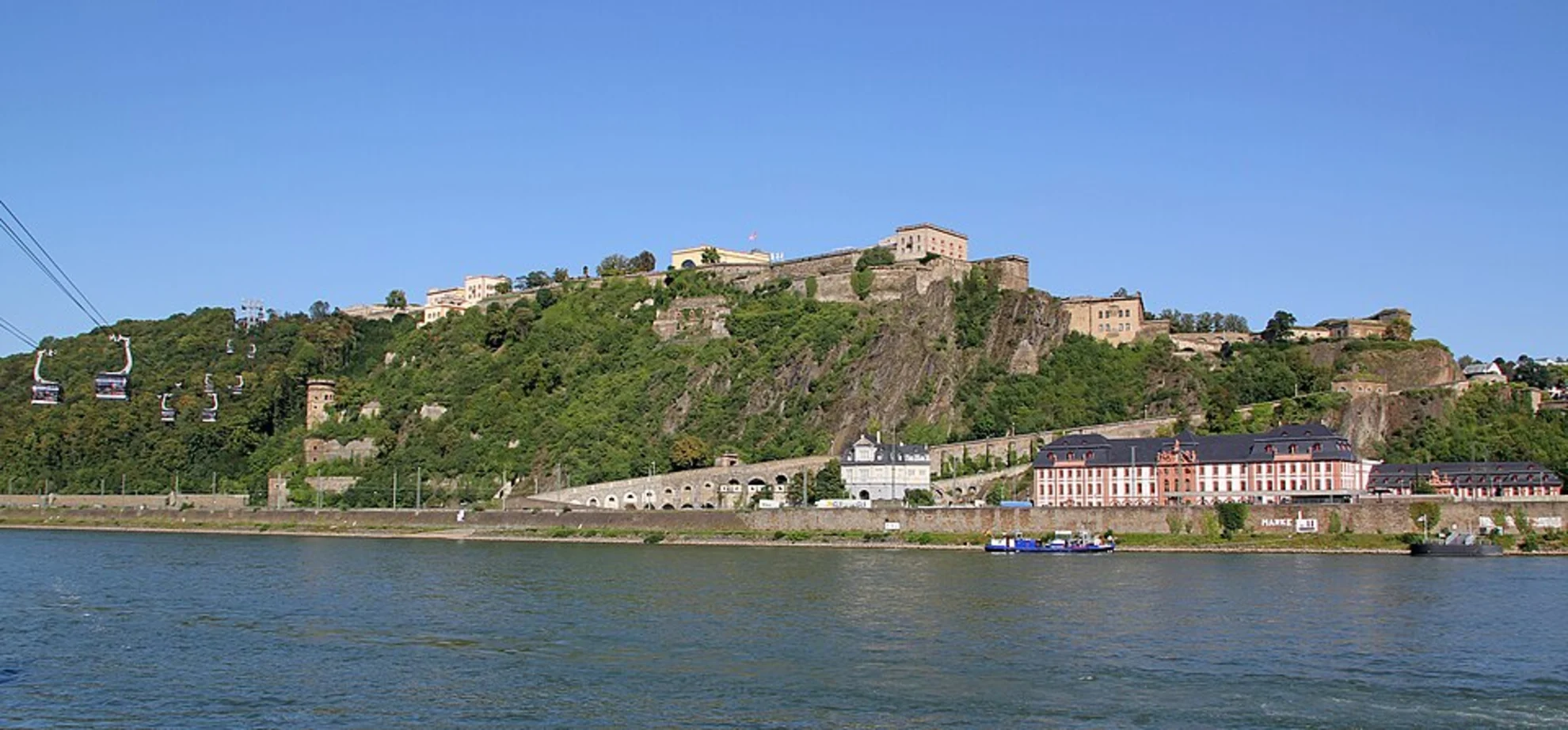 An image depicting the trail Koblenz-Ehrenbreitstein to Friedland via Blenhornpfad and its surrounding area.