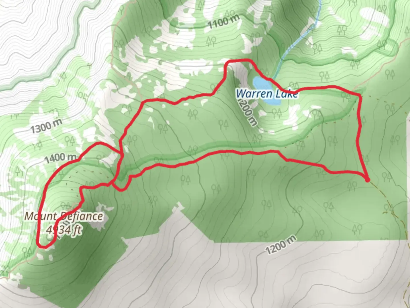 An image depicting the trail Warren Lake and Mount Defiance Loop Trail and its surrounding area.