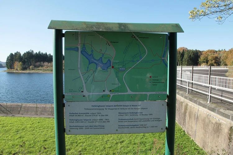 Herbringhauser Talsperre via Rundweg A4 Spieckern