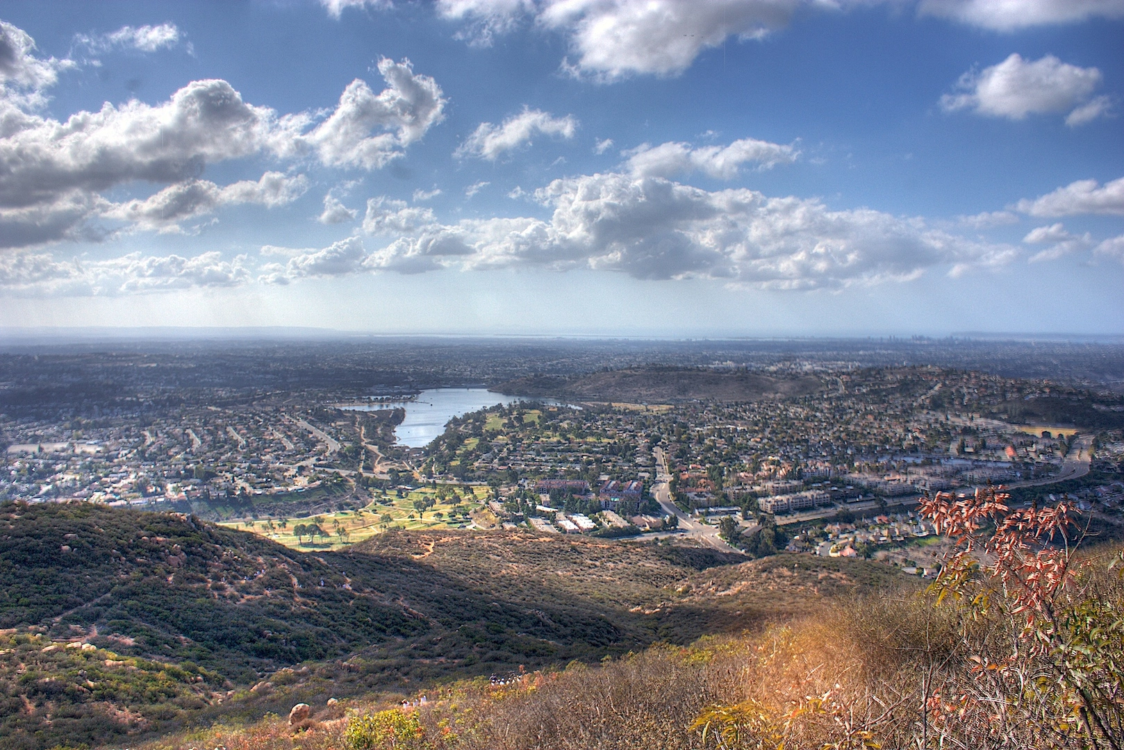 An image depicting the trail Cowles Mountain Trail and its surrounding area.