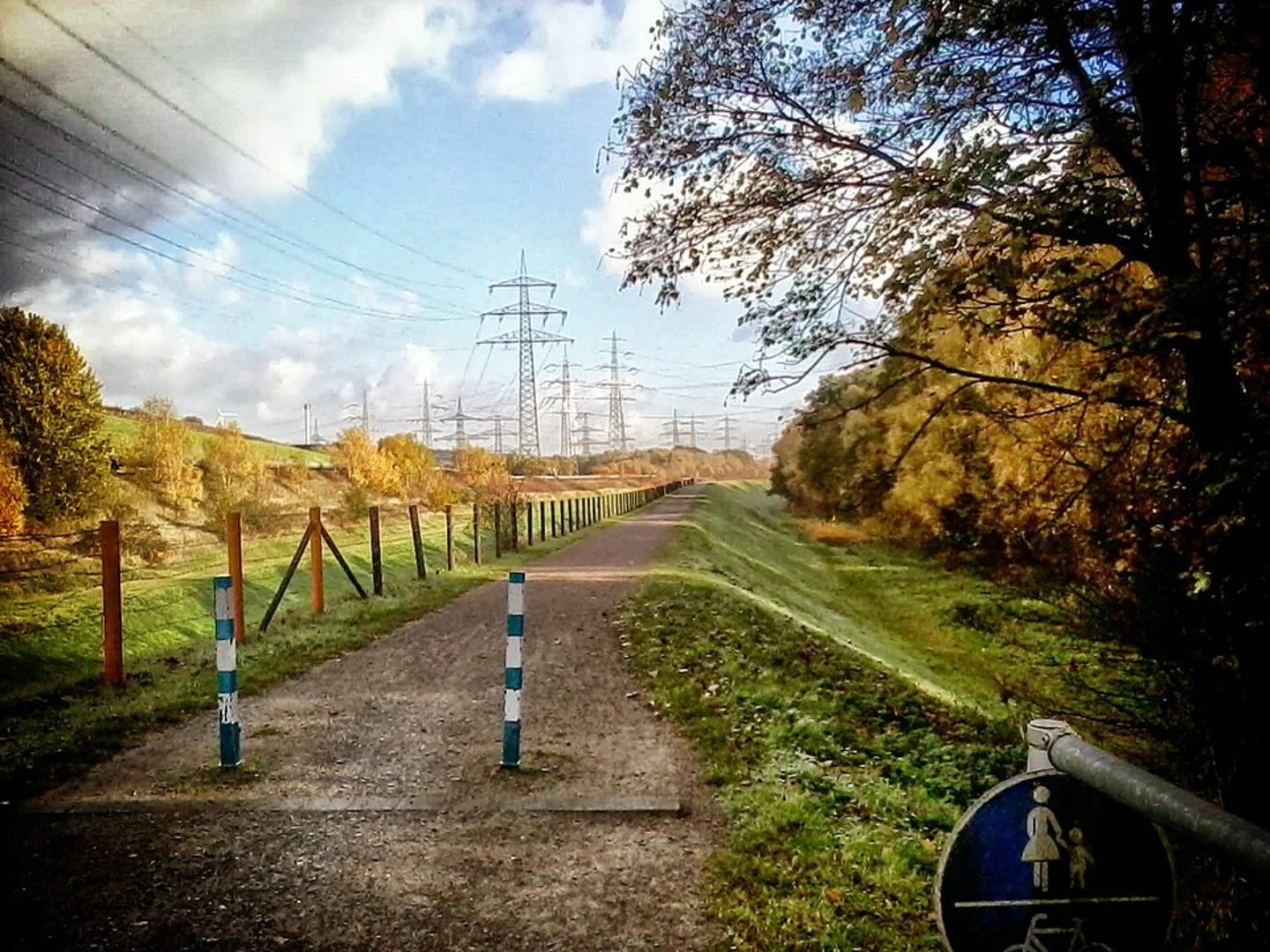 An image depicting the trail Kleiweg Loop and its surrounding area.