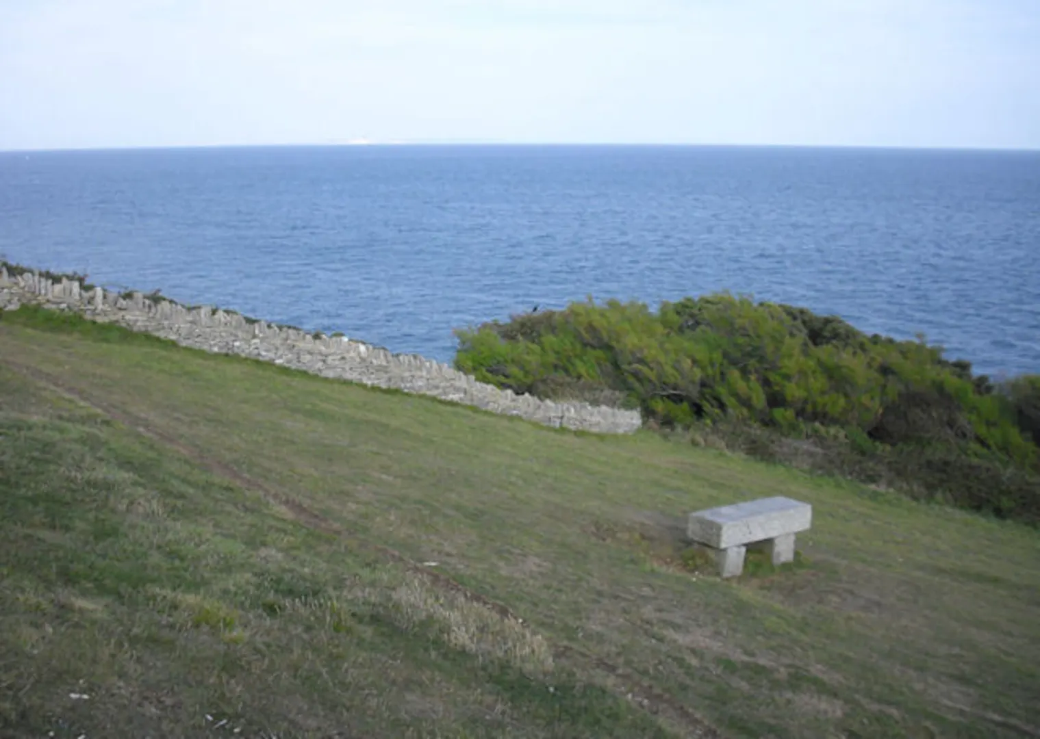 An image depicting the trail Durlston Country Park Loop and its surrounding area.