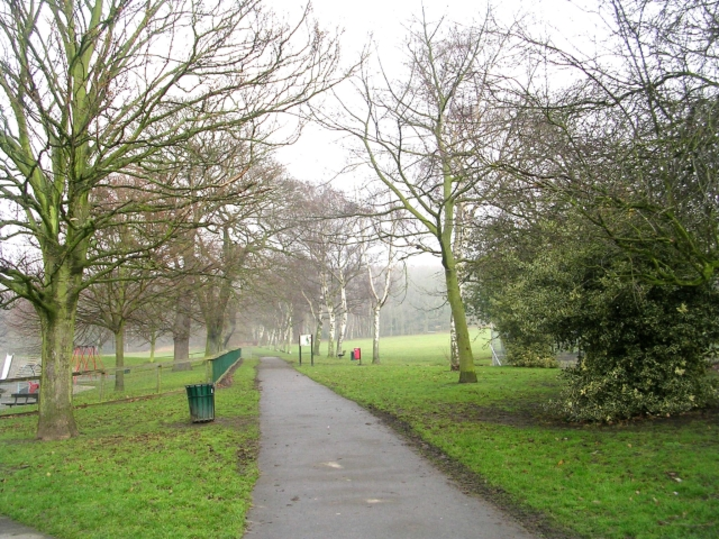An image depicting the trail Meanwood Park and Scotland Wood via Meanwood Valley Trail and its surrounding area.