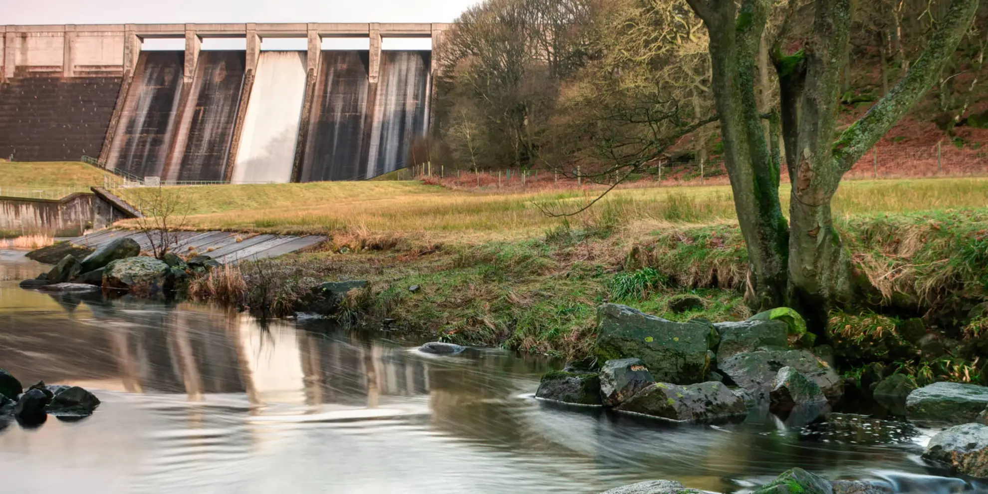 An image depicting the trail Rocking Moor - Bramley Head and Thruscross Reservoir and its surrounding area.