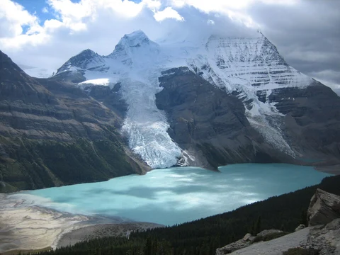 Berg Lake Trail