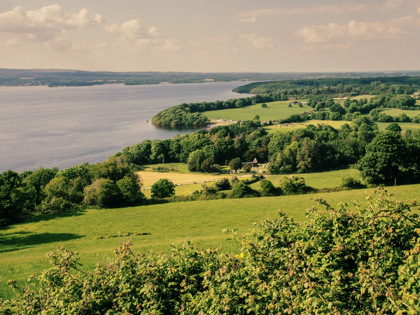 An image depicting the trail Moylussa and its surrounding area.