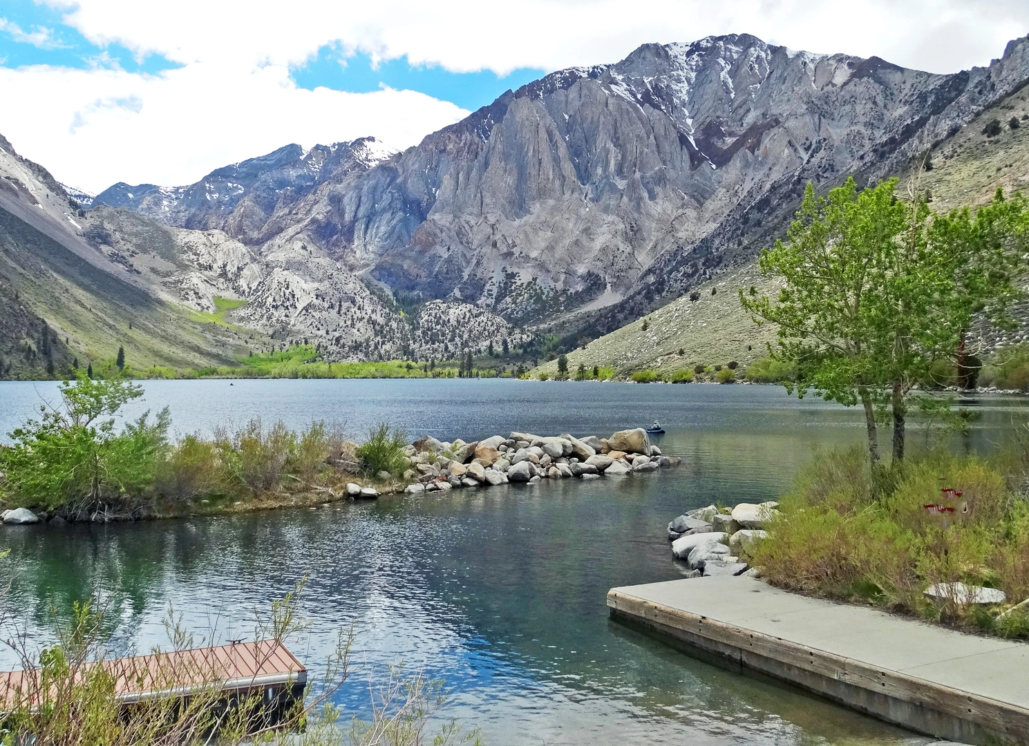 An image depicting the trail Convict Lake Accessible Trail and its surrounding area.