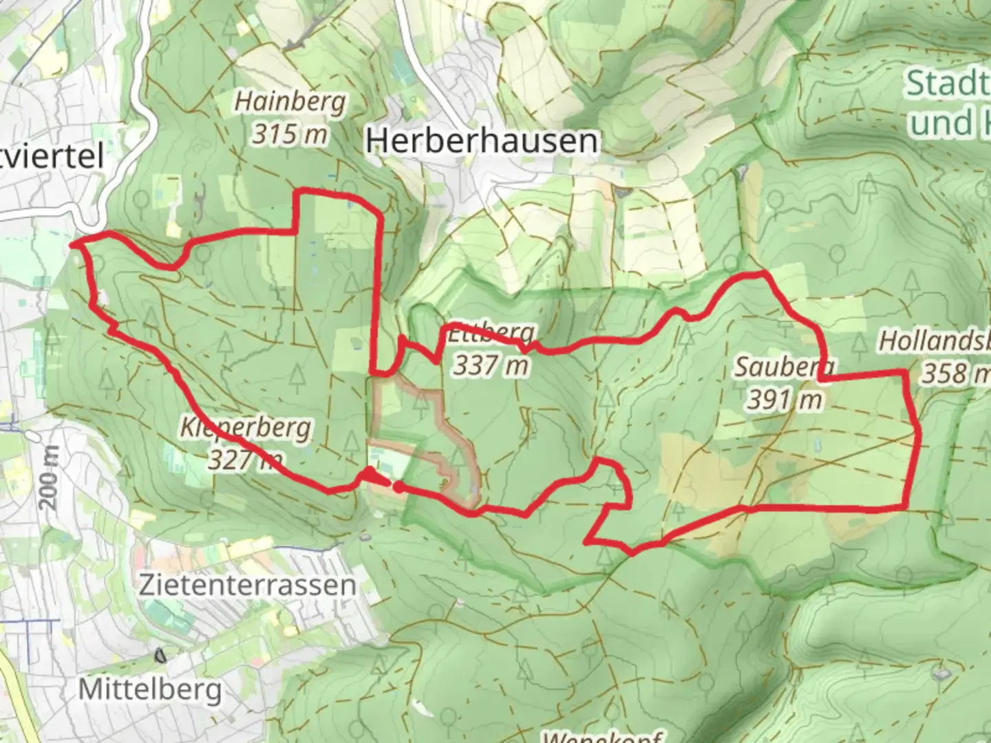 An image depicting the trail Kleperberg via Kleperstein and Auf alten Wegen and its surrounding area.