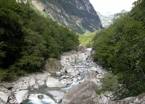 Giro della Valle del Salto